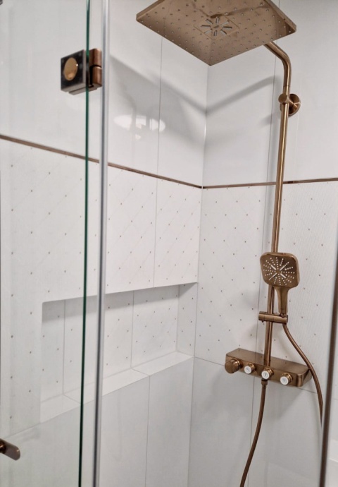 Listwa dekoracyjna C miedziany mat 300 cm