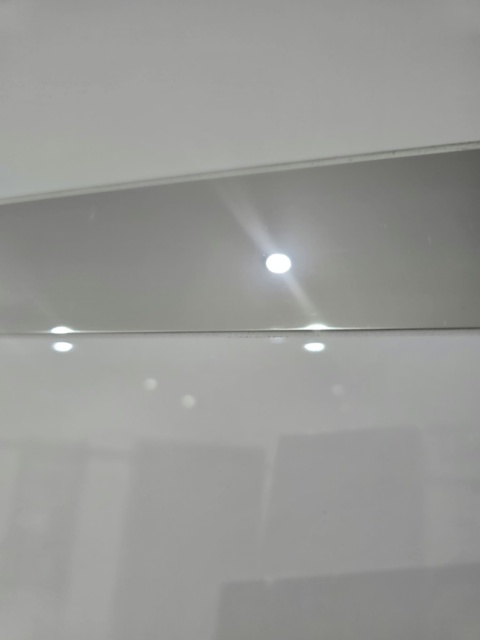Listwa dekoracyjna C srebrne lustro 300 cm