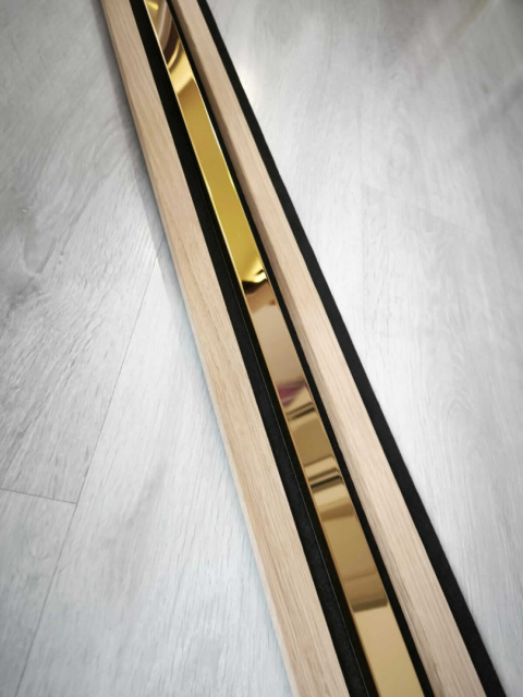 Nakładka na lamele - miedziana błyszcząca 3x4x275 cm Nakładka na lamele - miedziana błyszcząca 3x4x275 cm